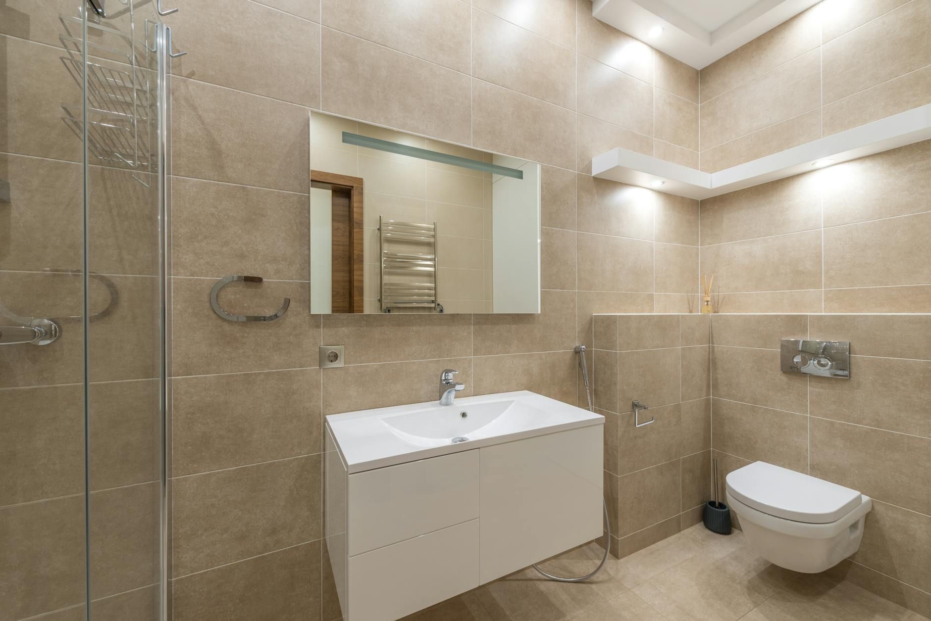 Porcelain tile install in a master bath